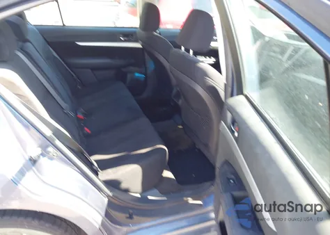 2013 Subaru Legacy 2.5I Premium z USA, uszkodzony, nr VIN 4S3BMCC67D3011659